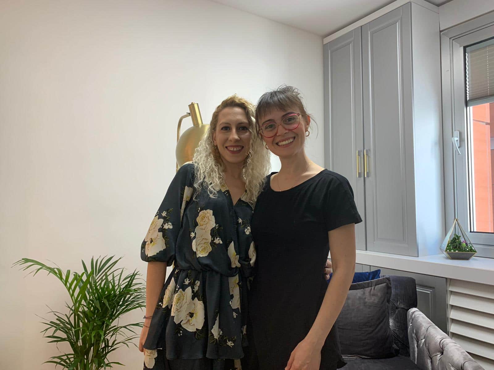 Uzman Klinik Psikolog Merve Kırna ve K.G.editörü Sema Demir